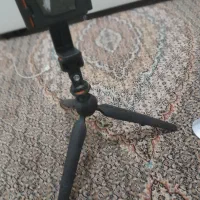 سه پایه گوشی