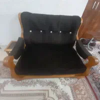 مبل نیاز به تعمیر