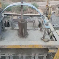 دستگاه بلوک زنی و میکسر|فعالیت داوطلبانه|زرندیه, |دیوار