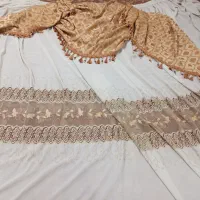 تعدادی لوازم خانه بفروش میرسد