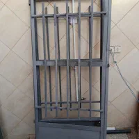 درب حیاطی و درب حفاظ دار