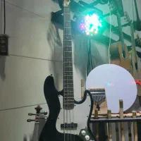 گیتار بیس استگ stage 4سیم سالم