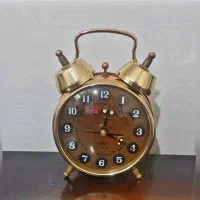ساعت رومیزی نوستالژی