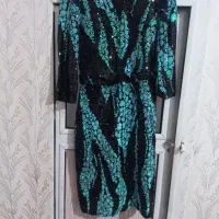 لباس در حدنو|لباس|سراب, |دیوار