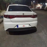 تارا مدل 403، 30هزار تا کار بدو رنگ و خط و خش