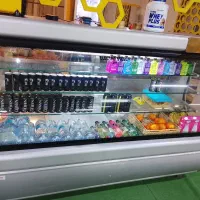 یخچال ویترینی تمیز