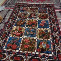 قالی دست بافت خشتی|فرش|اصفهان, نقش جهان|دیوار