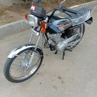 هوندا ۱۲۵ مدل ۹۰ با بیمه در سیدی