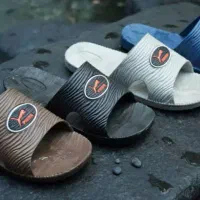 صندل و پلاستیکی