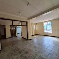 خانه ویلایی نزدیک به شهر