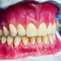 کلینیک دندانسازی و دندانپزشکی مروارید
