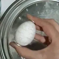 تخم مرغ با سکه