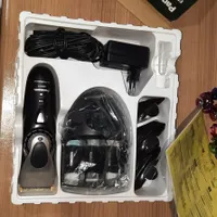 دو عدد دستگاه اصلاح پاناسونیک ۱۶۱۱ و ۲۱۷|آرایشی، بهداشتی، درمانی|تهران, بهمن یار|دیوار