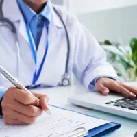نیازمند همکار پزشک عمومی