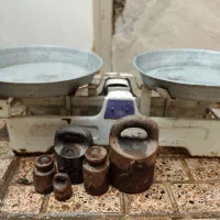 ترازوی سنگی