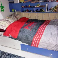 سرویس تخت خواب همراه باکمد لباسی و میز تحریر|تخت و سرویس خواب|کرج, شاهین‌ویلا|دیوار