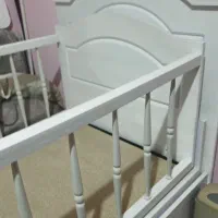 تخت بچه و نوزاد
