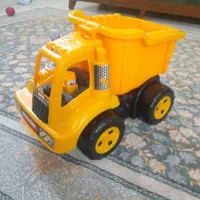 ماشین اسباب بازی بزرگ
