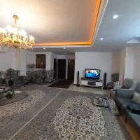 ۱۱۵ متر اپارتمان بلوار باهنر خیابان سپاه|اجارهٔ آپارتمان|ورامین, ورامین|دیوار