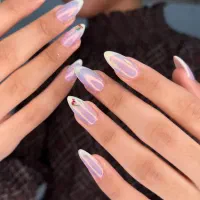 کاشت ناخن آموزش صفر تا صد ناخن  5500 تومان