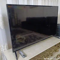 کاملا سالم در حد نو ۴۹ اینچ