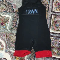 دوبنده کشتی|لباس|بروجن, |دیوار