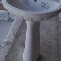کاسه و پایه روشویی