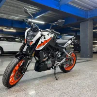 KTM DUKE 200