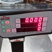 ترازو محک و کالباس بر