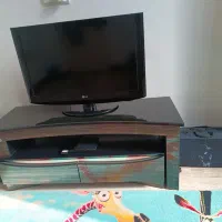 تلویزیون و میز و پلی استیشن ۲|تلویزیون و پروژکتور|خرم‌آباد, |دیوار