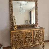 آینه کنسول در حد نو