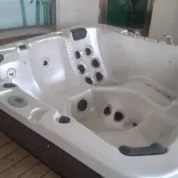 وان جکوزی اوت دور وارداتی