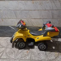 ماشین چهار چرخ برقی