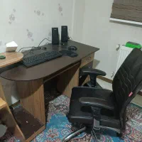 میز کامپیوتر به همراه صندلی
