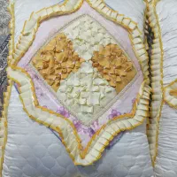 رو پوش تخت و بالشت