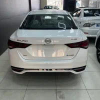 نیسان سیلفی آمیتیس‌ پلاس سفید