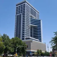 کوه-نور-اجاره-اداری-130-متری