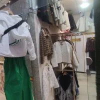 واگذاری بوتیک زنانه با ویترین و اتاق پرو(مغازه)|فروشگاه و مغازه|جهرم, |دیوار