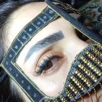 خدمات تخصصی مژه و ناخن با تخفیف ویژه فقط ۲۵۰تومن|خدمات آرایشگری و زیبایی|قم, حاج خلیل|دیوار