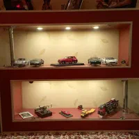 ویترین چوبی و شیشه ای