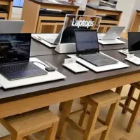 دنبال خرید لپتاپی/چرا پول اضافی میدی/تماس بگیر