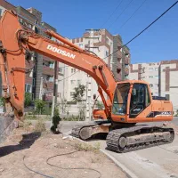 اجاره بیل مکانیکی زنجیری با پیکور|خدمات حمل و نقل|چهارباغ, |دیوار