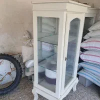 بوفه سفید