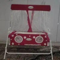 گهواره نوازد