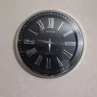 ساعت دیواری