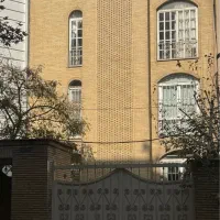 ویلایی-در-بست-کلنگی-جلفا