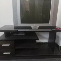 تلویزیون زیر تلویزیون باهم|کولر گازی و فن‌کوئل|آق قلا, |دیوار