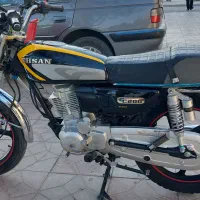 متور سیکلت ۲۰۰