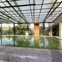 واحد-استخردار-لوکس-و-VIP-داخل-شهر-رشت