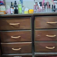 میز آرایش و آینه